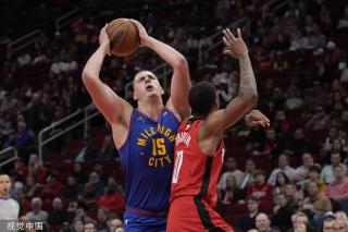 了赛季中出 了赛季中出